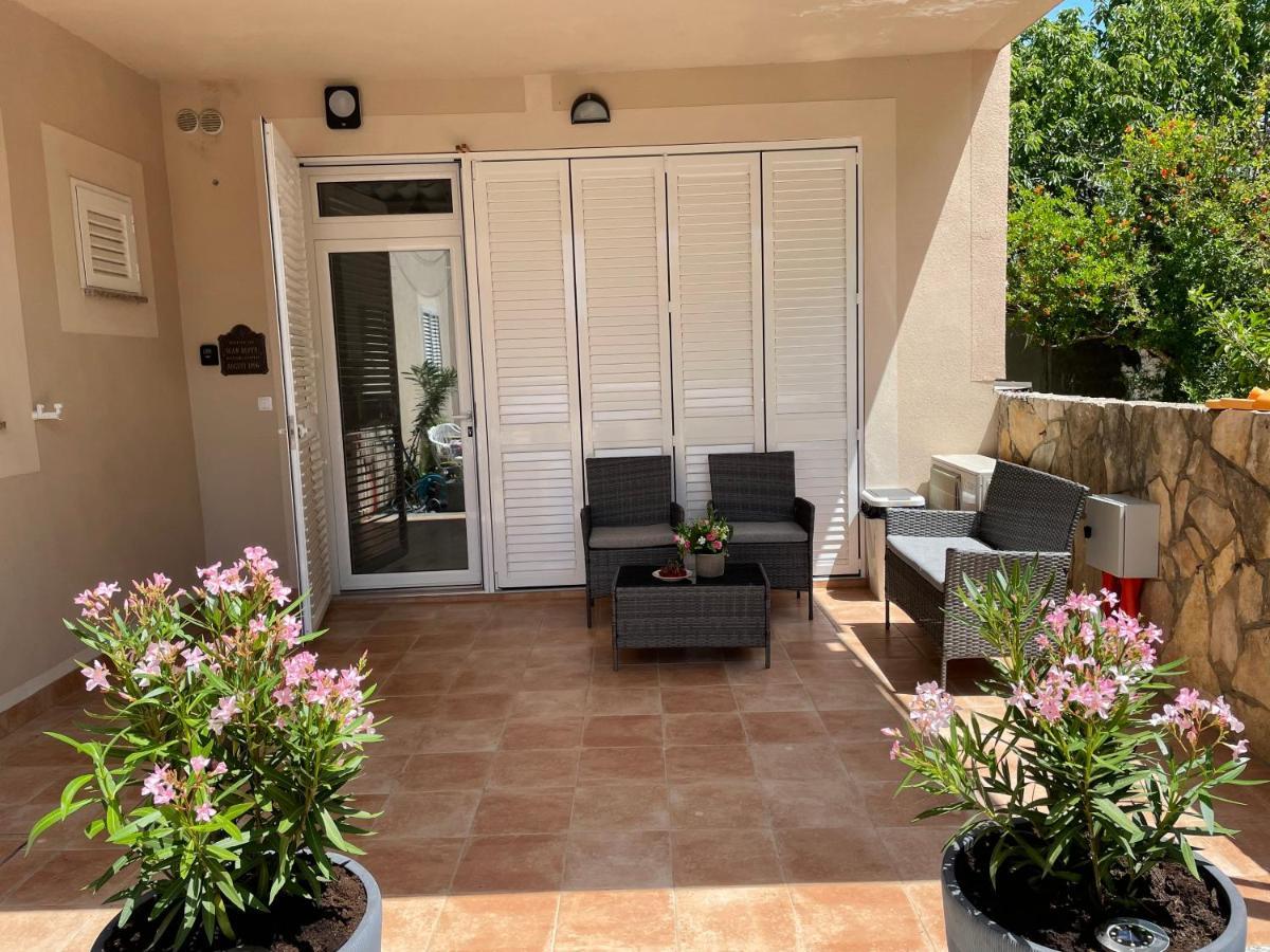Apartmán Duffys Zadar Exteriér fotografie